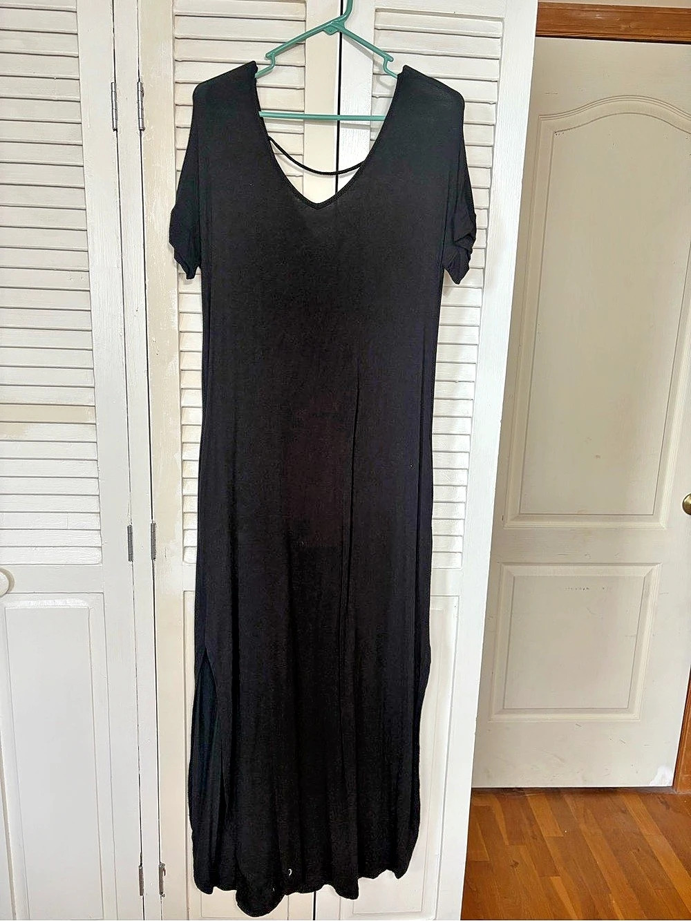 Grecerelle Black Maxi Dress Size Small